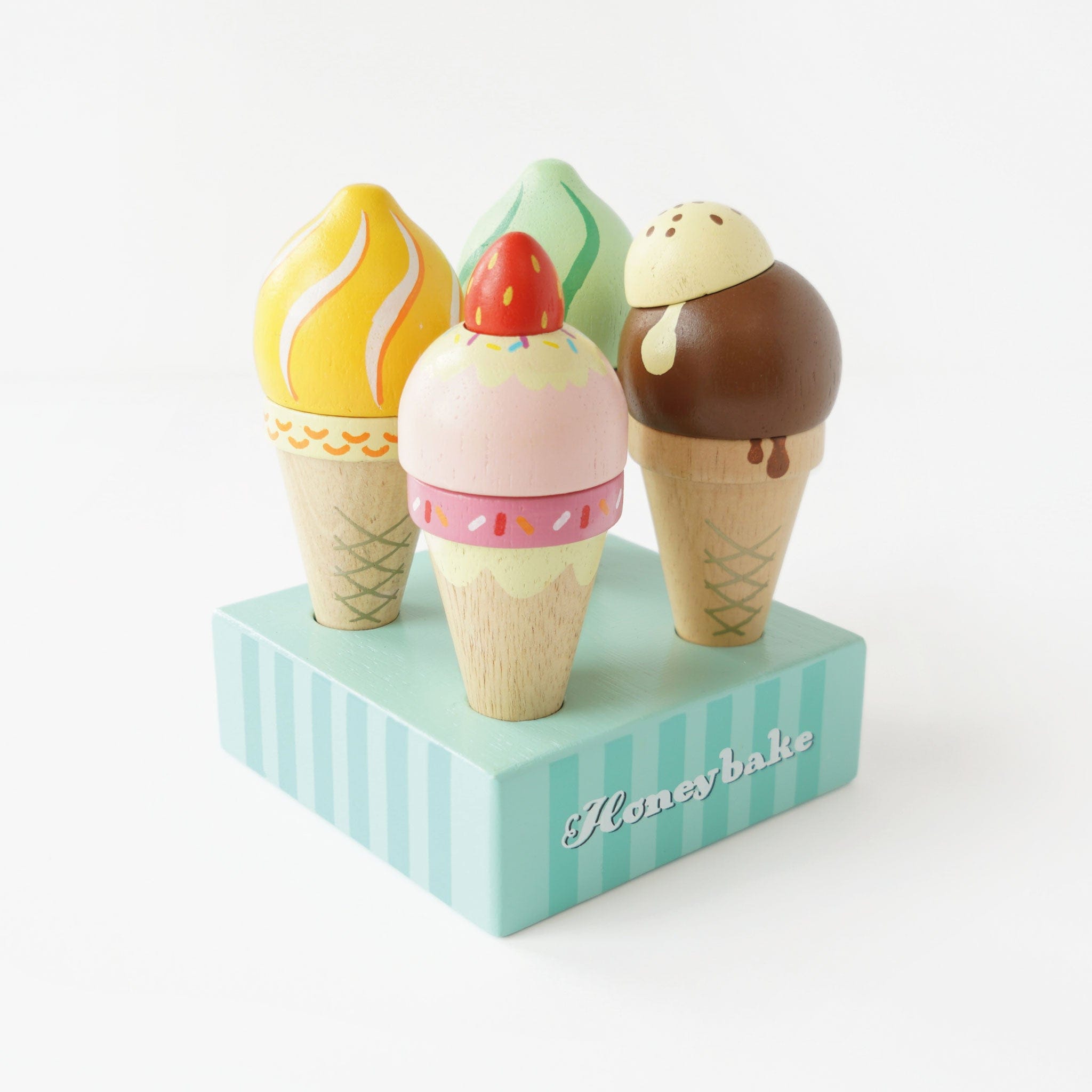 Le Toy Van Brinquedos em Madeira Conjunto com cones de gelado em madeira