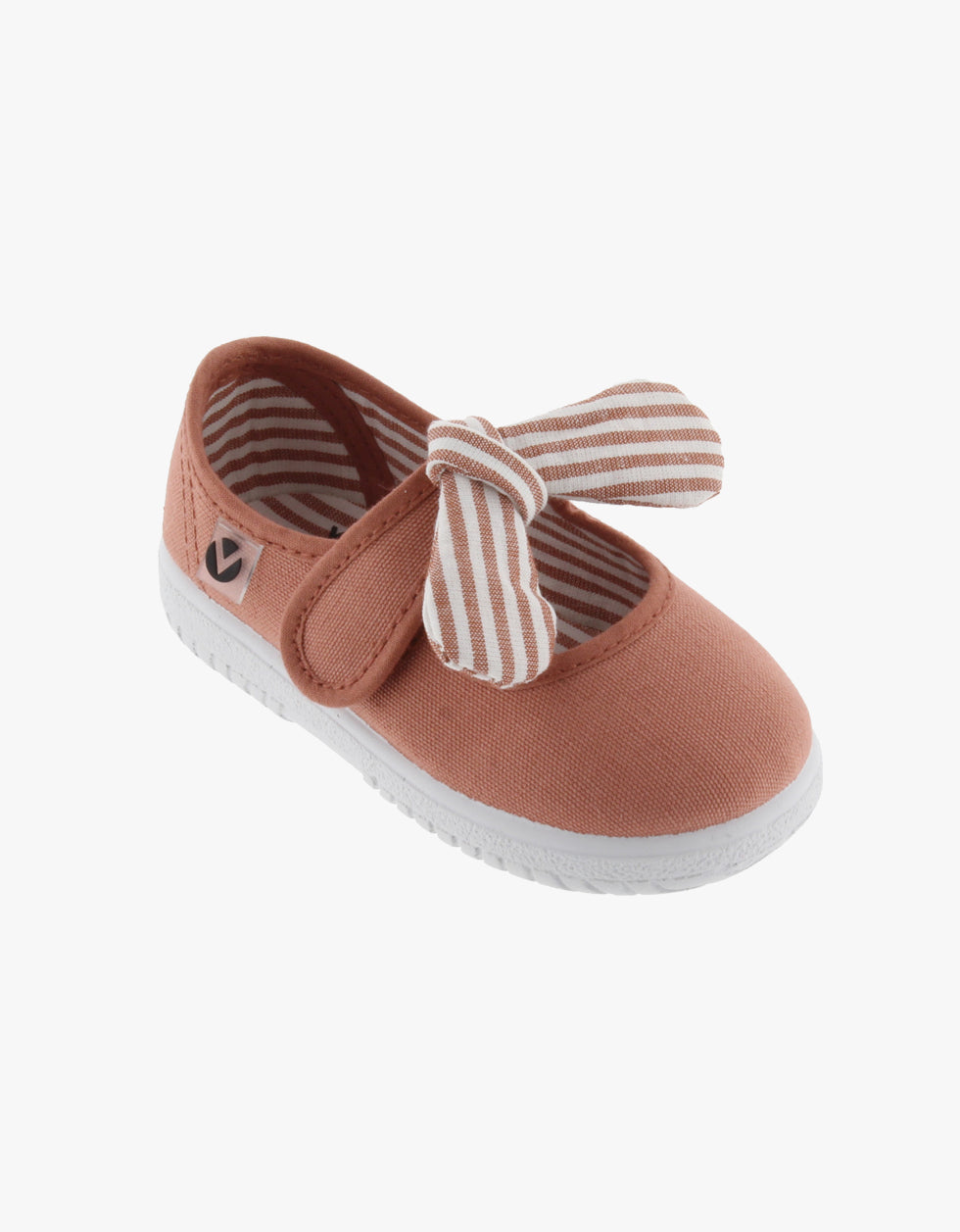 Sneakers with striped scarf | Brick