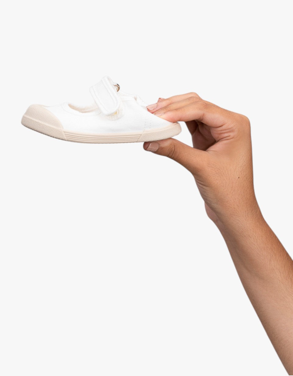 Sapatilha com velcro Mercedes | Branco