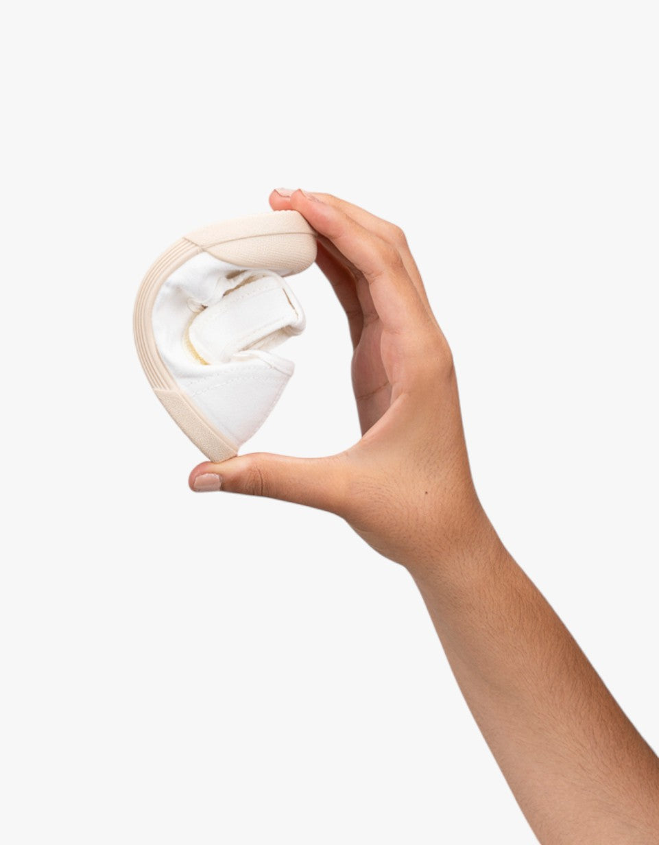 Sapatilha com velcro Mercedes | Branco