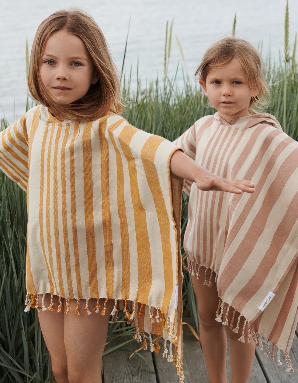 Poncho Roomie | Risca: Tuscany Rose-Sandy
